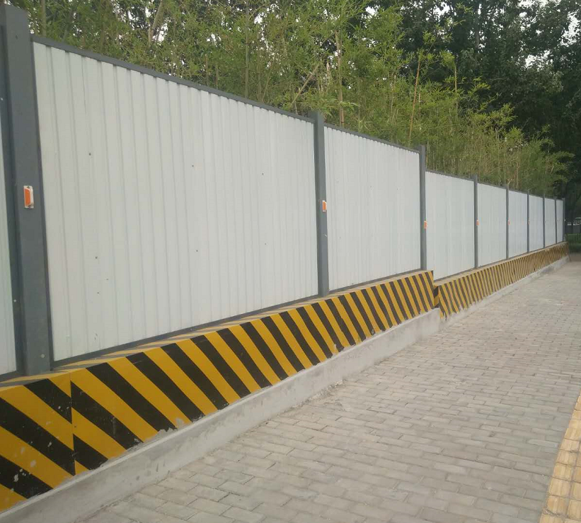 2018.07.16唐延路段反光工程围挡实景图展示